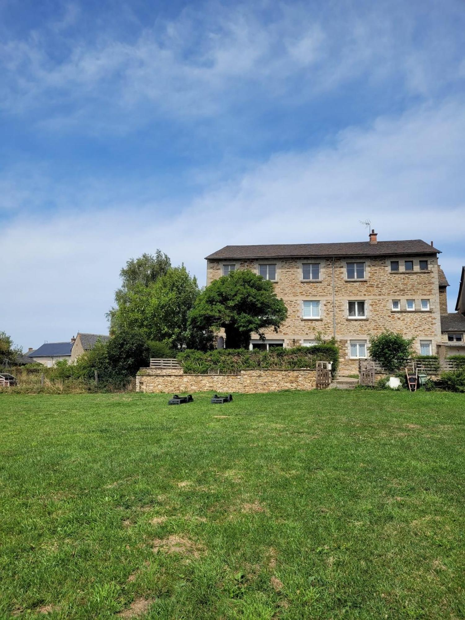 L'Aurigast Bed & Breakfast Auriac-Lagast ภายนอก รูปภาพ
